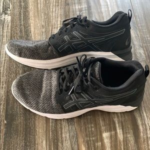 Women’s Asics Sneakers size 9